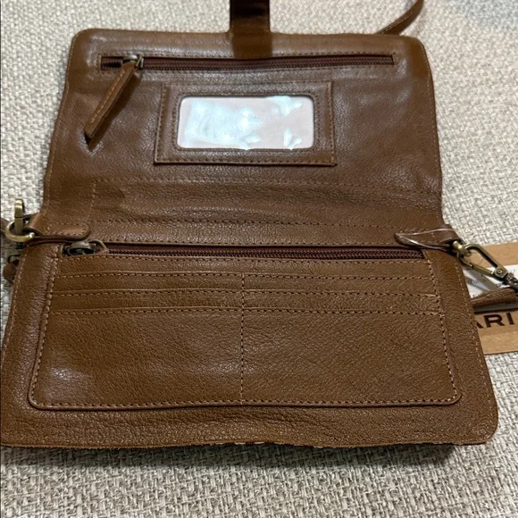 Ariat Multicolor Embroidered Clutch - Picture 3 of 8